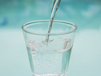 [ẢNH] Việc uống đủ nước mỗi ngày có ích cho cơ thể như thế nào?