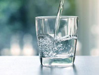 [ẢNH] Việc uống đủ nước mỗi ngày có ích cho cơ thể như thế nào?