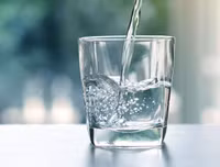 [ẢNH] Việc uống đủ nước mỗi ngày có ích cho cơ thể như thế nào?