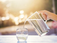 [ẢNH] Việc uống đủ nước mỗi ngày có ích cho cơ thể như thế nào?