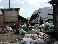 Pagpag - món thịt thừa từ bãi rác ám ảnh cuộc sống dân nghèo Philippines