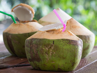 [ẢNH] Những công dụng bất ngờ của nước dừa đối với sức khỏe