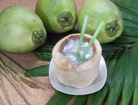 [ẢNH] Những công dụng bất ngờ của nước dừa đối với sức khỏe