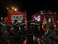 [Ảnh] Cháy dữ dội ở khu công nghiệp lớn nhất Cần Thơ