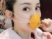 [ẢNH] Không thể nhịn cười với muôn kiểu khẩu trang tự chế siêu hài hước