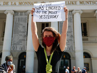 [ẢNH] Biểu tình phản đối phân biệt sắc tộc lan rộng ra nhiều quốc gia trên thế giới