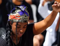 [ẢNH] Biểu tình phản đối phân biệt sắc tộc lan rộng ra nhiều quốc gia trên thế giới