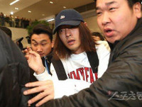 [ẢNH] Sự nghiệp rộng mở của các sao Hàn trước khi sụp đổ do bê bối mại dâm