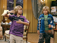 [ẢNH] Các cặp anh chị em nổi tiếng hàng đầu Hollywood