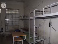 [ẢNH] Tổng vệ sinh các ký túc xá Sinh viên được trưng dụng làm khu cách ly tại Mỹ Đình II