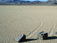 [ẢNH] Giải mã bí ẩn về những hòn đá 