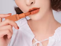 7 màu son môi thống trị xu hướng làm đẹp mùa Đông 2018