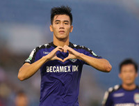 [ẢNH] Những tiền đạo nội có khả năng 