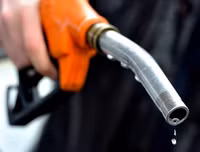 [ẢNH] Những lưu ý chăm sóc ô tô, xe máy khi ít sử dụng trong giai đoạn giãn cách xã hội