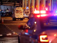 Hiện trường máy bay Superjet bốc cháy ở Moscow, ít nhất 41 người thiệt mạng