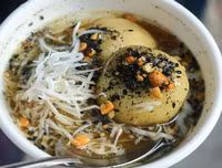 [ẢNH] 12 món chè nóng đặc trưng cho mùa đông Hà Nội