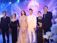 [ẢNH] Bộ ảnh toàn cảnh đám cưới cổ tích của Ưng Hoàng Phúc