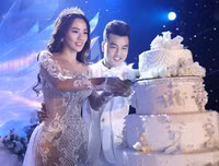 [ẢNH] Bộ ảnh toàn cảnh đám cưới cổ tích của Ưng Hoàng Phúc