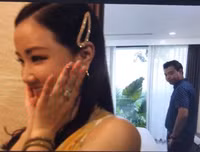 Tình tiết lắt léo của ngoại truyện 