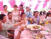 [Ảnh] Cận cảnh những đám cưới kỳ lạ 