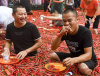 [ẢNH] Top 10 cuộc thi kỳ quặc và hài hước nhất thế giới