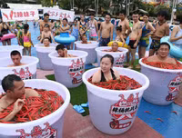 [ẢNH] Top 10 cuộc thi kỳ quặc và hài hước nhất thế giới