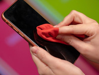 [ẢNH] Những sai lầm tai hại nhiều người mắc phải khiến smartphone nhanh hỏng