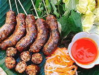 [ẢNH] Những món ngon 'nhức nách' từ lòng, dồi cho ngày đông Hà Nội