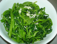 Thói quen nấu nướng gây ung thư 90% bà nội trợ Việt đều 