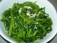 Thói quen nấu nướng gây ung thư 90% bà nội trợ Việt đều 