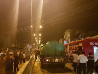 [Ảnh] Toàn cảnh hiện trường vụ cháy khủng khiếp ở bãi xe bồn chở xăng dầu - Nha Trang