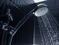 [ẢNH] Tại sao tắm khuya lại có thể gây đột tử và nhiều căn bệnh khác?