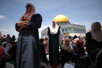 [ẢNH] Thế giới Hồi giáo ăn mừng tháng lễ Ramadan thế nào?