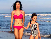 [ẢNH] Bất ngờ với sắc vóc tươi trẻ của ca sĩ Hồng Nhung ở tuổi 50