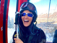 [ẢNH] Bất ngờ với sắc vóc tươi trẻ của ca sĩ Hồng Nhung ở tuổi 50