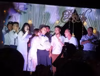 [ẢNH] Hé lộ hình ảnh hiếm hoi tại đám cưới của Tiến Đạt và vợ 9X