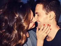 [ẢNH] Chuyện tình yêu thú vị của 