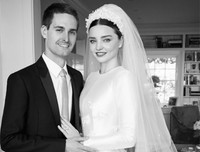 [ẢNH] Chuyện tình yêu thú vị của 