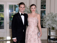 [ẢNH] Chuyện tình yêu thú vị của 