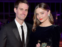 [ẢNH] Chuyện tình yêu thú vị của 