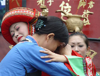 [ẢNH] Giật mình trước những phong tục cưới hỏi kỳ lạ trên thế giới