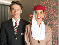 [ẢNH] Chiêm ngưỡng những mẫu đồng phục tiếp viên hàng không ấn tượng nhất thế giới