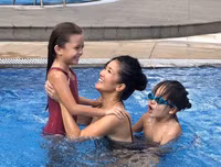 [ẢNH] Cuộc sống sau ly hôn của diva Hồng Nhung bên cặp song sinh 