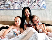 [ẢNH] Cuộc sống sau ly hôn của diva Hồng Nhung bên cặp song sinh 