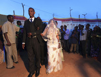 [ẢNH] Giật mình trước những phong tục cưới hỏi kỳ lạ trên thế giới