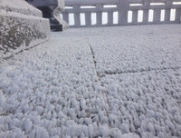 [Ảnh] Đỉnh Fansipan đẹp ngỡ ngàng giữa trời tuyết trắng