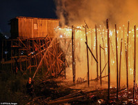 Kinh hoàng 600 ngôi nhà chìm trong biển lửa ở Brazil