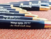 [ẢNH] Gợi ý quà tặng thiết thực, ý nghĩa dành cho thầy cô ngày 20-11