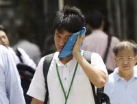 [ẢNH] Nắng nóng đỉnh điểm, nhiều người Nhật tử vong vì sốc nhiệt