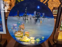 Chiêm ngưỡng những bức vẽ hoa sen độc đáo trong triển lãm mừng Đại lễ Vesak 2019